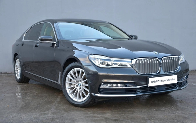 BMW Seria 7 cena 169900 przebieg: 117500, rok produkcji 2016 z Pniewy małe 79